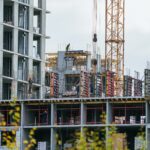 Рынок отделки перестраивается: почему застройщики и рестораторы уходят от закупок по частям